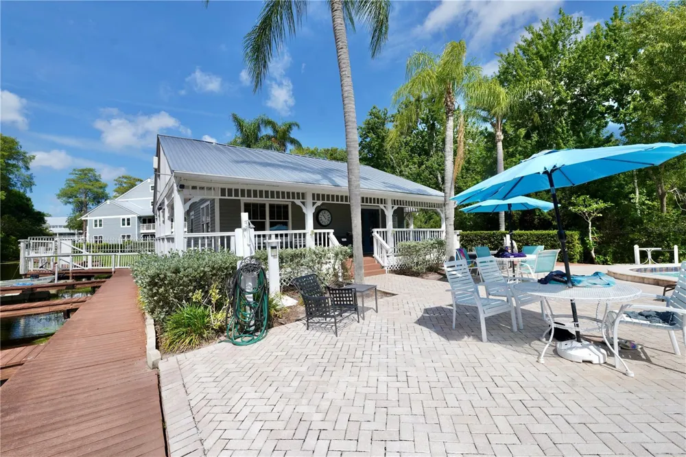 2511 2511 DOLLY BAY DRIVE #102 Palm Harbor, FL 34684