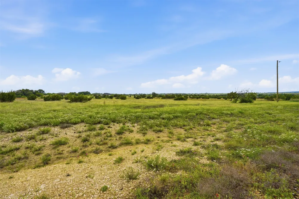 502 Hollow Drive Lipan, TX 76048