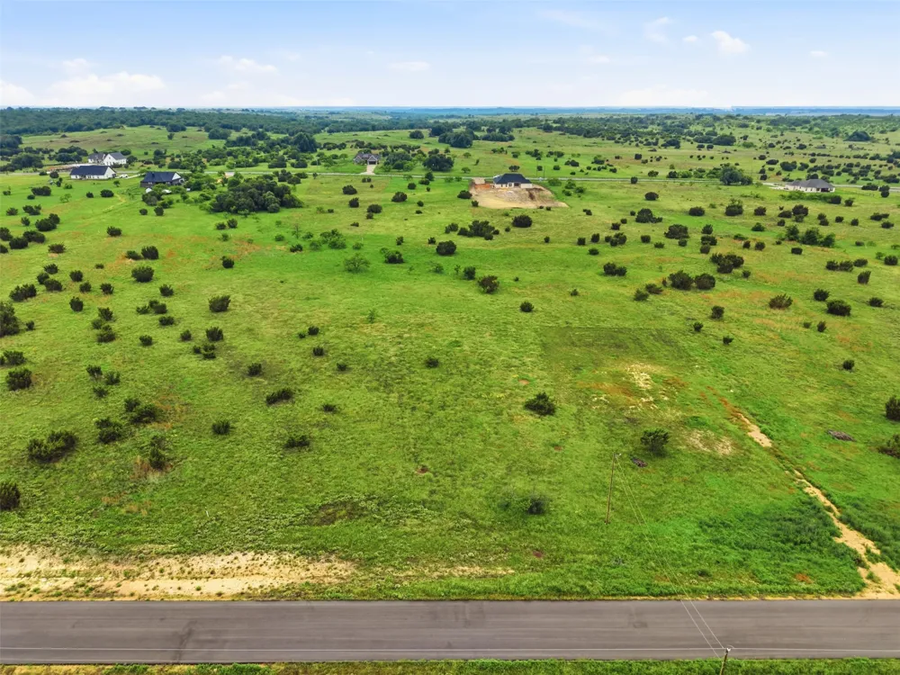 502 Hollow Drive Lipan, TX 76048