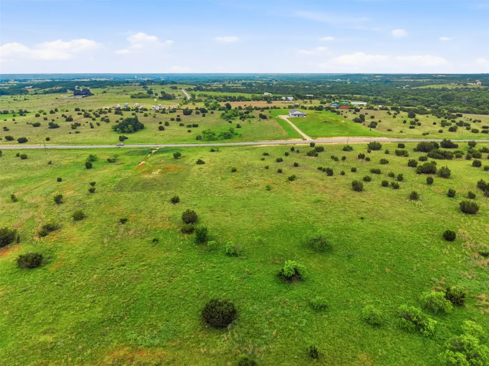 502 Hollow Drive Lipan, TX 76048
