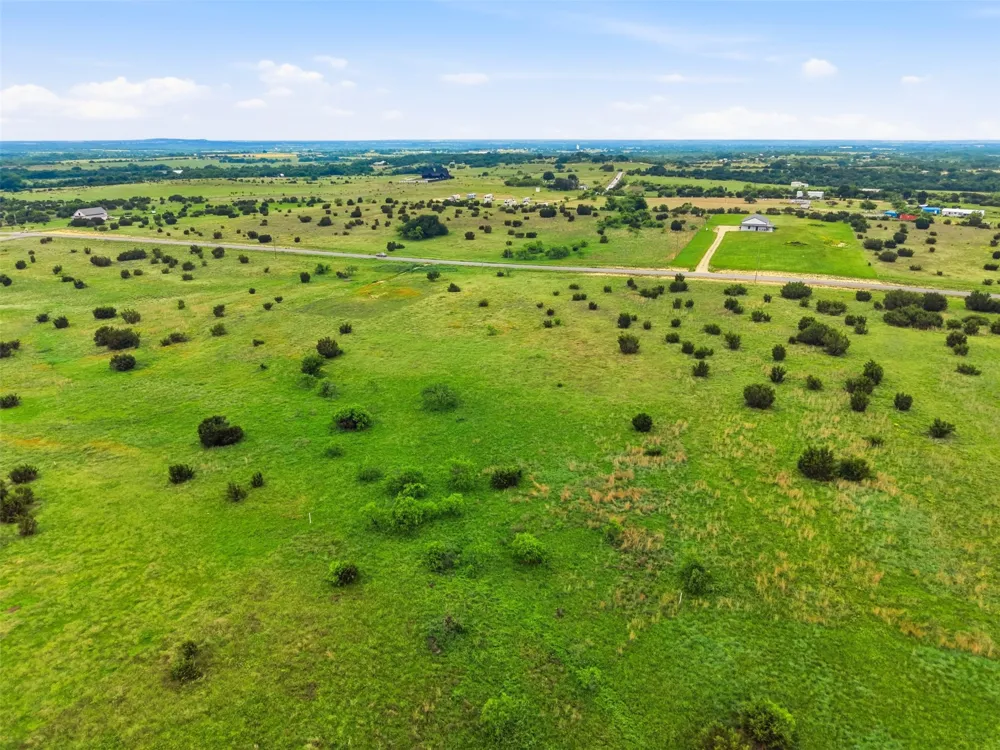 502 Hollow Drive Lipan, TX 76048