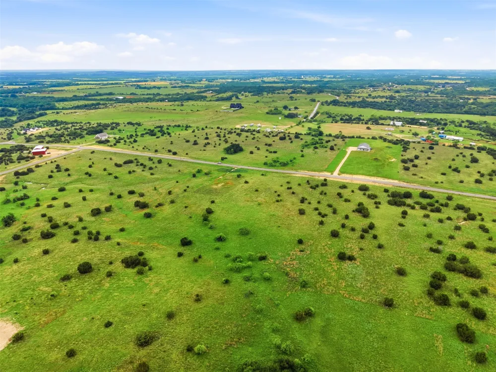 502 Hollow Drive Lipan, TX 76048