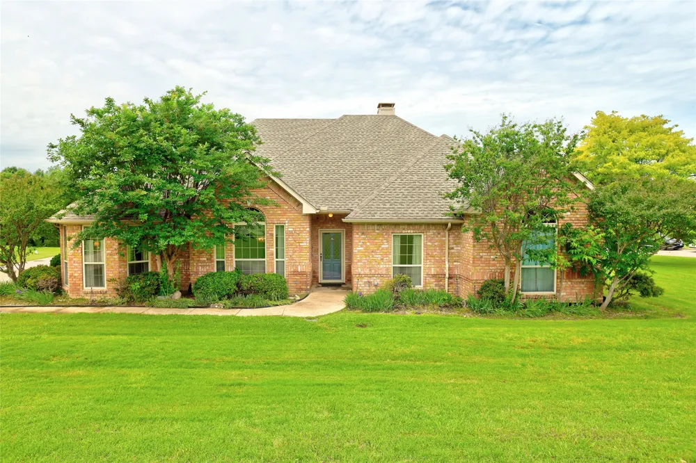 19 Las Brisas Circle