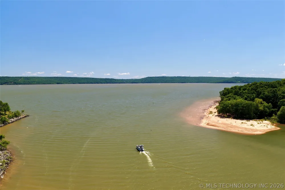 424808 E 1166 ROAD Eufaula, OK 74432