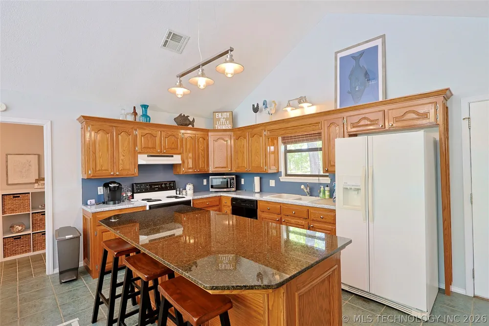 424808 E 1166 ROAD Eufaula, OK 74432