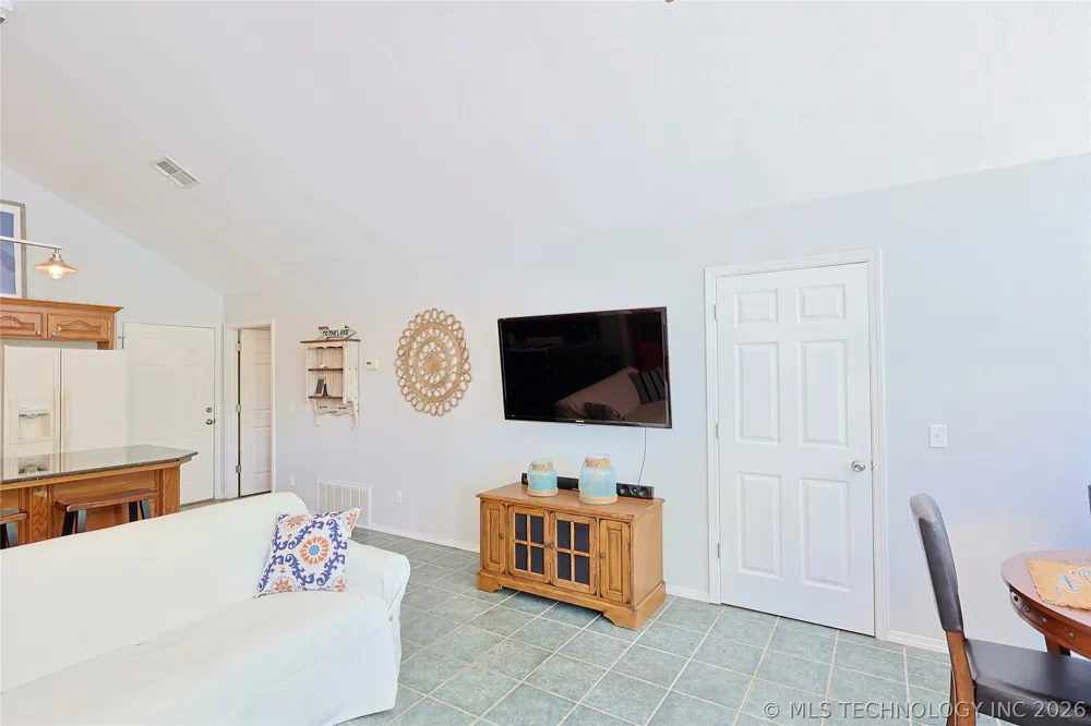 424808 E 1166 ROAD Eufaula, OK 74432