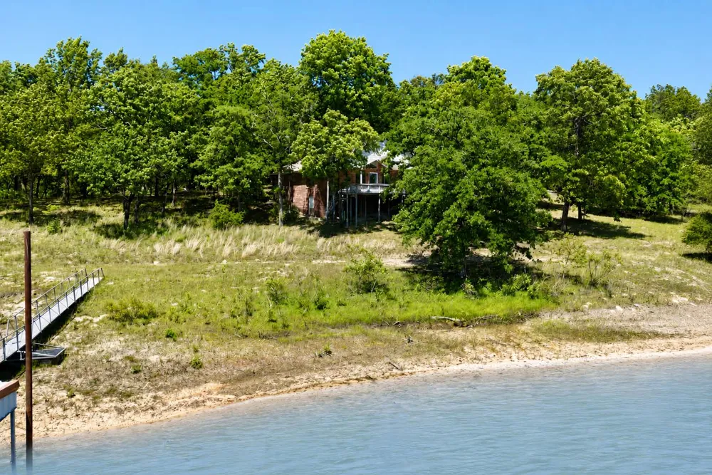 424808 E 1166 ROAD Eufaula, OK 74432