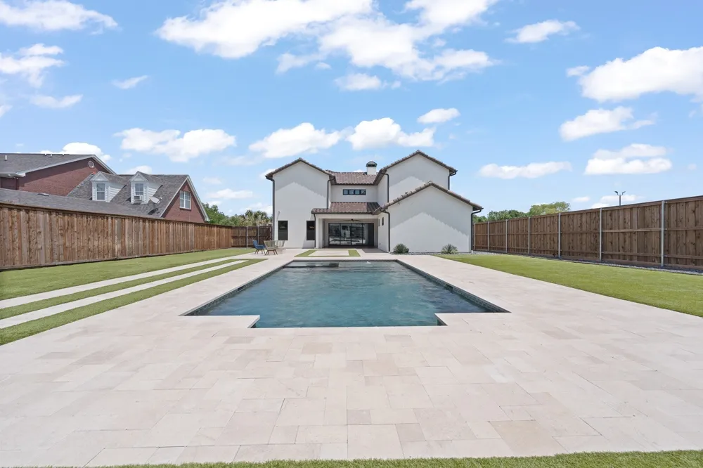 613 Wildcat Way Kennedale, TX 76060