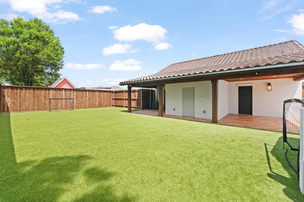 613 Wildcat Way Kennedale, TX 76060