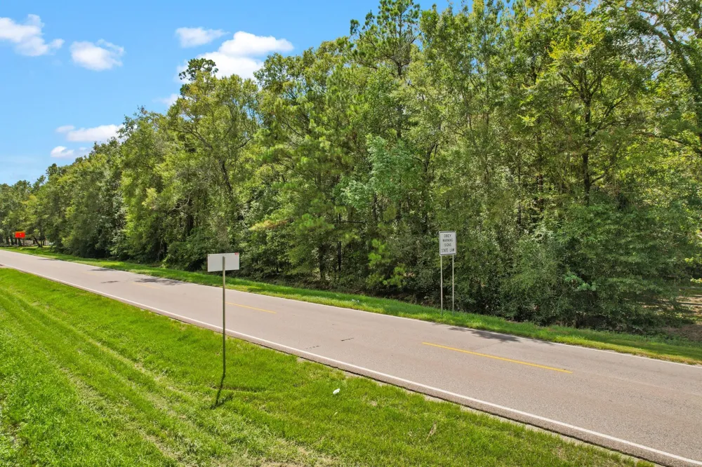 29819 Huffman Cleveland Road Huffman, TX 77336