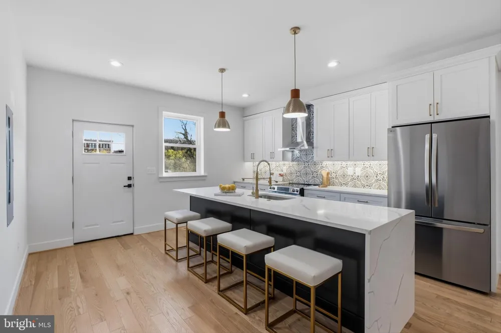 3461 KESWICK ROAD Baltimore, MD 21211
