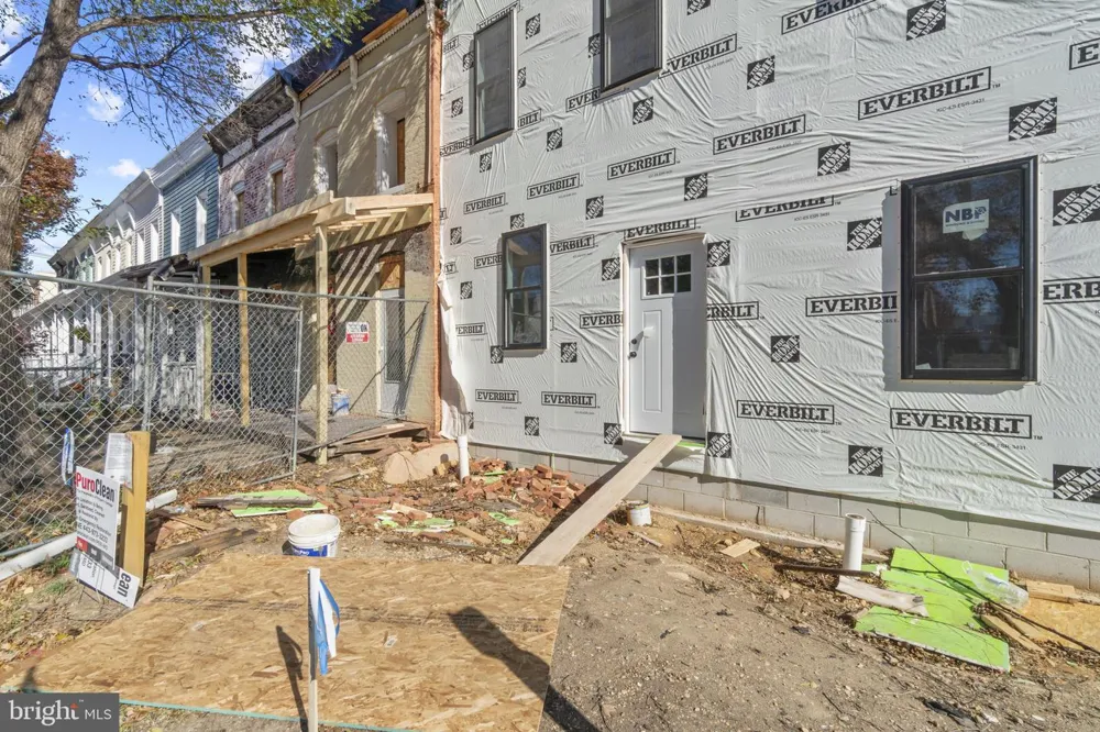 3461 KESWICK ROAD Baltimore, MD 21211