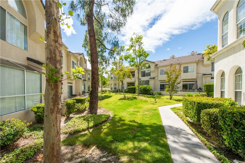25554 Hemingway #A Stevenson Ranch, CA 91381