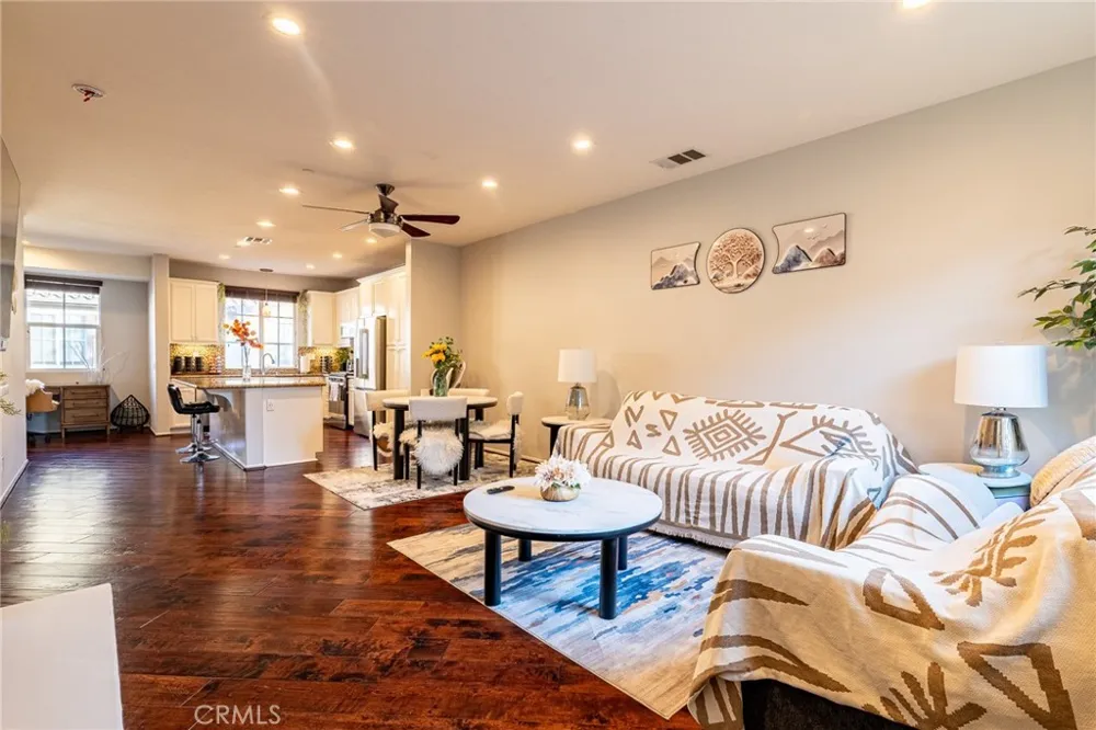 6371 Estrela Lane