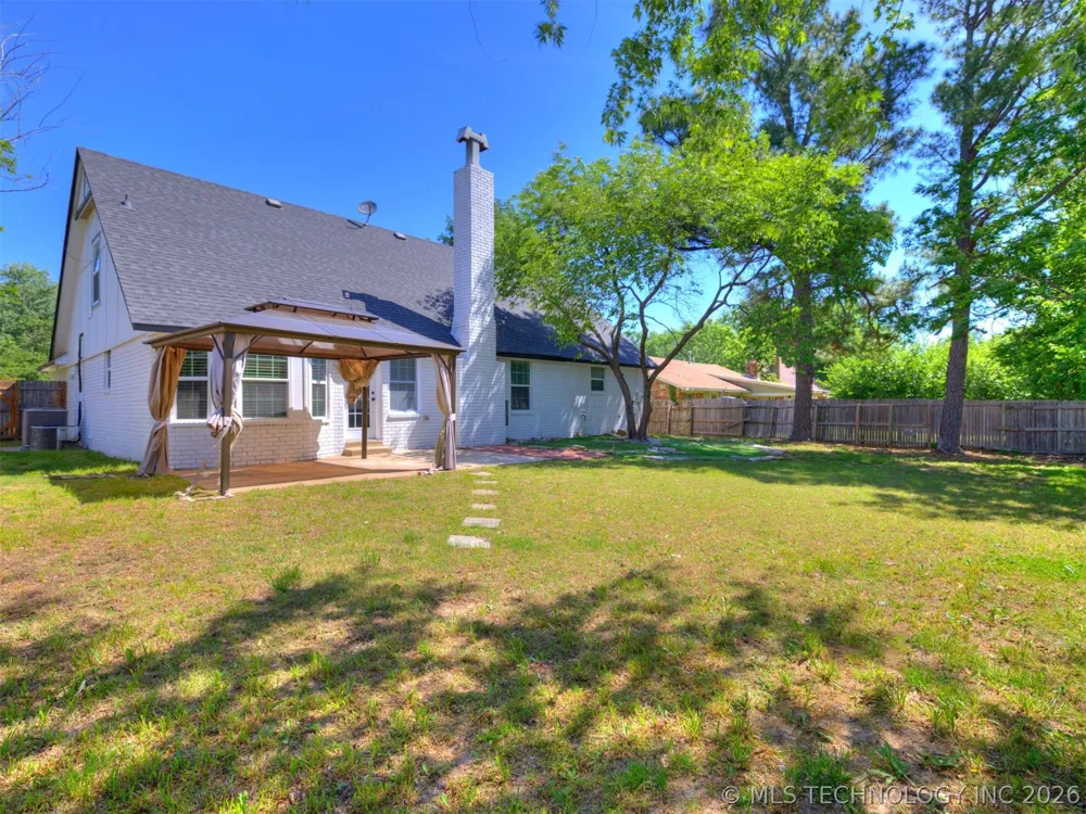 2509 W Broadway Street Broken Arrow, OK 74012