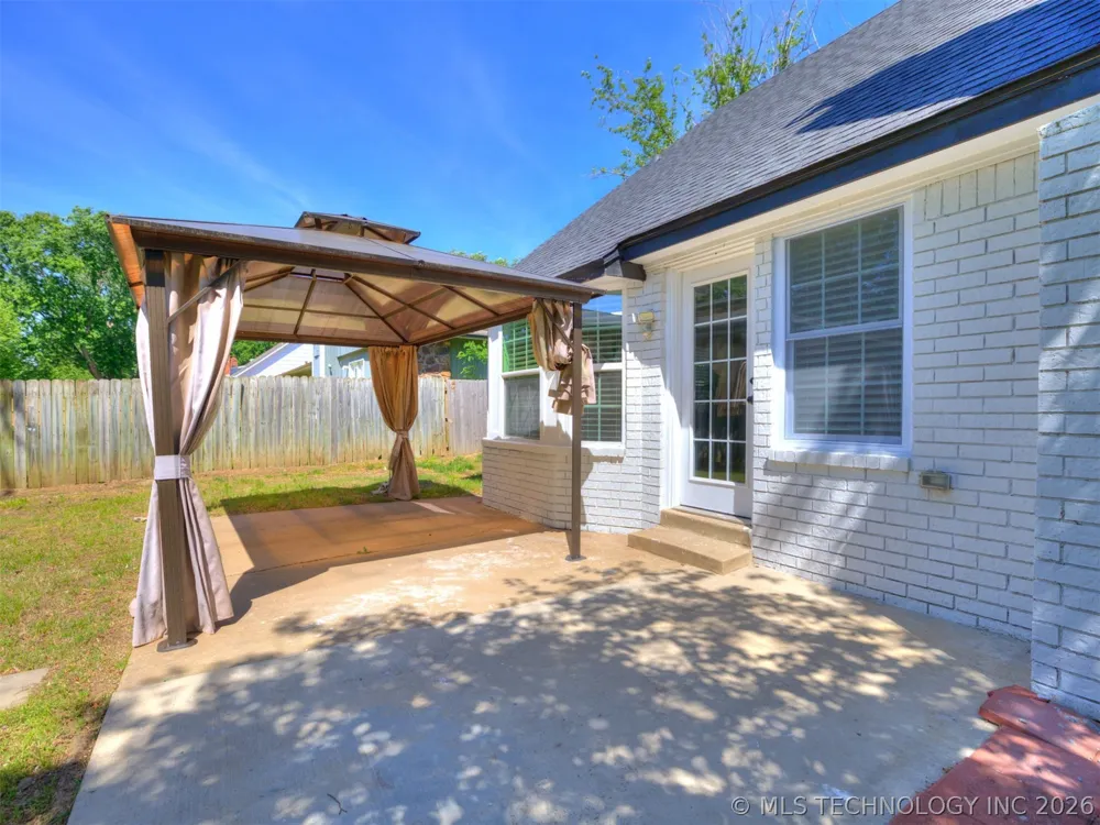 2509 W Broadway Street Broken Arrow, OK 74012