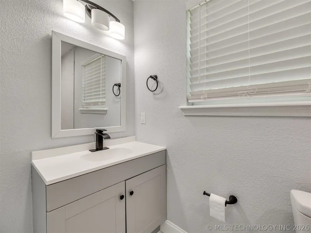 2509 W Broadway Street Broken Arrow, OK 74012
