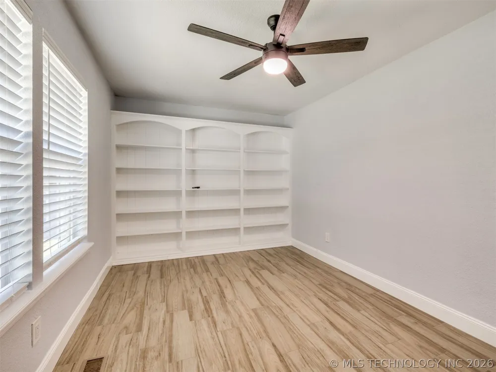 2509 W Broadway Street Broken Arrow, OK 74012