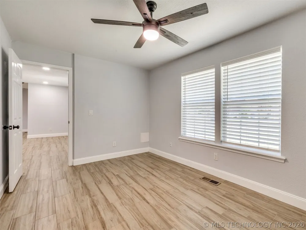 2509 W Broadway Street Broken Arrow, OK 74012