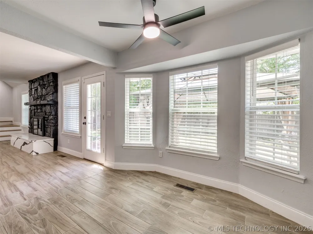 2509 W Broadway Street Broken Arrow, OK 74012