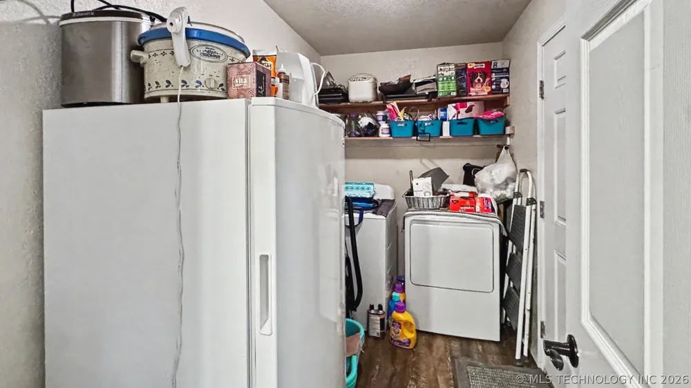 83248 S 4670 ROAD Stilwell, OK 74960