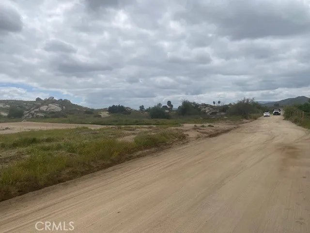 Yucca Rd Perris, CA 92570