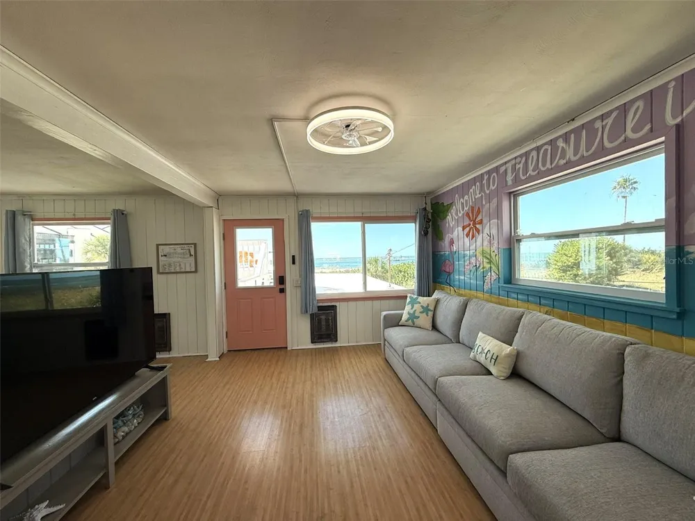 12609 SUNSHINE LANE Treasure Island, FL 33706