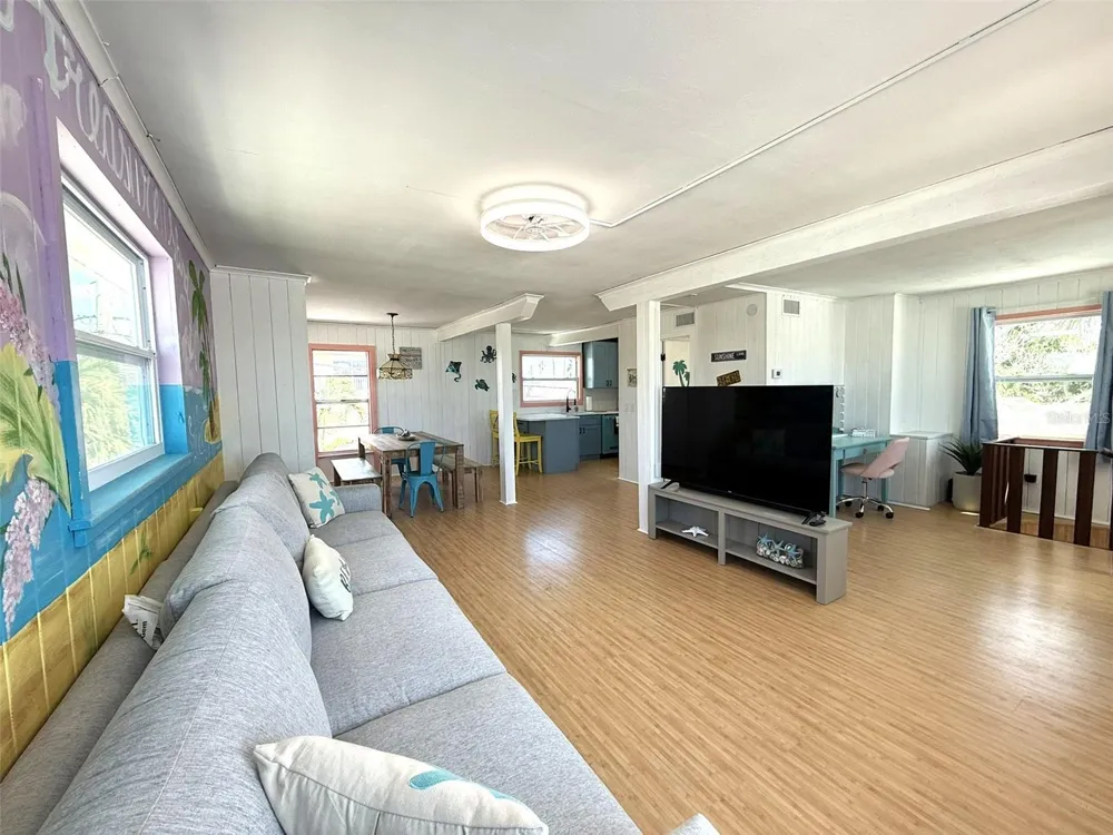 12609 SUNSHINE LANE Treasure Island, FL 33706