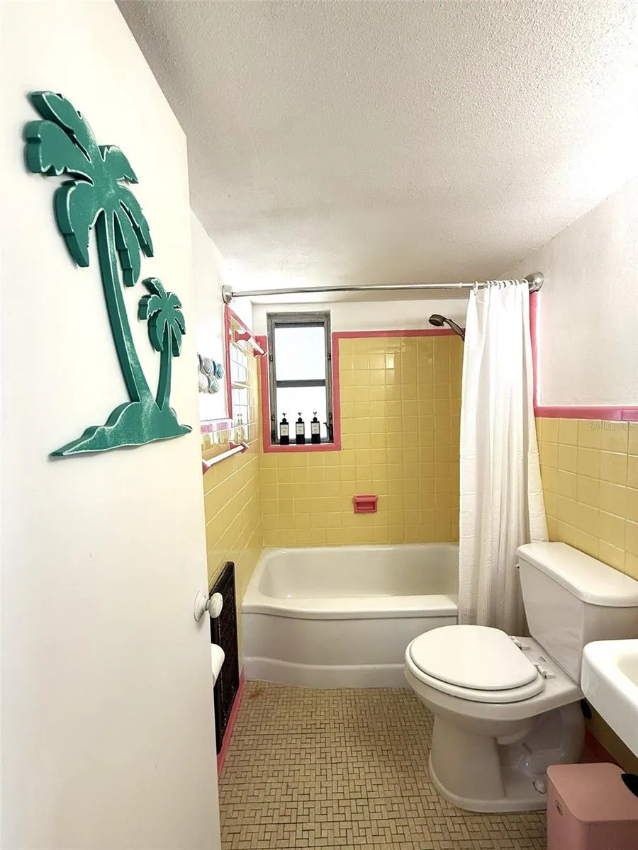 12609 SUNSHINE LANE Treasure Island, FL 33706