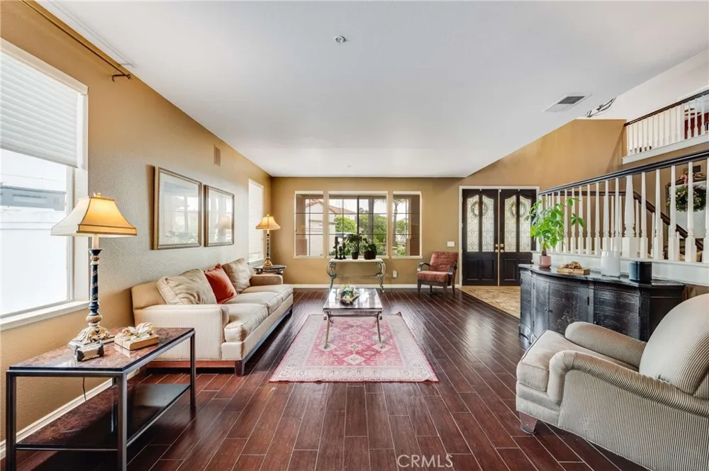 6137 Ridgemont La Verne, CA 91750