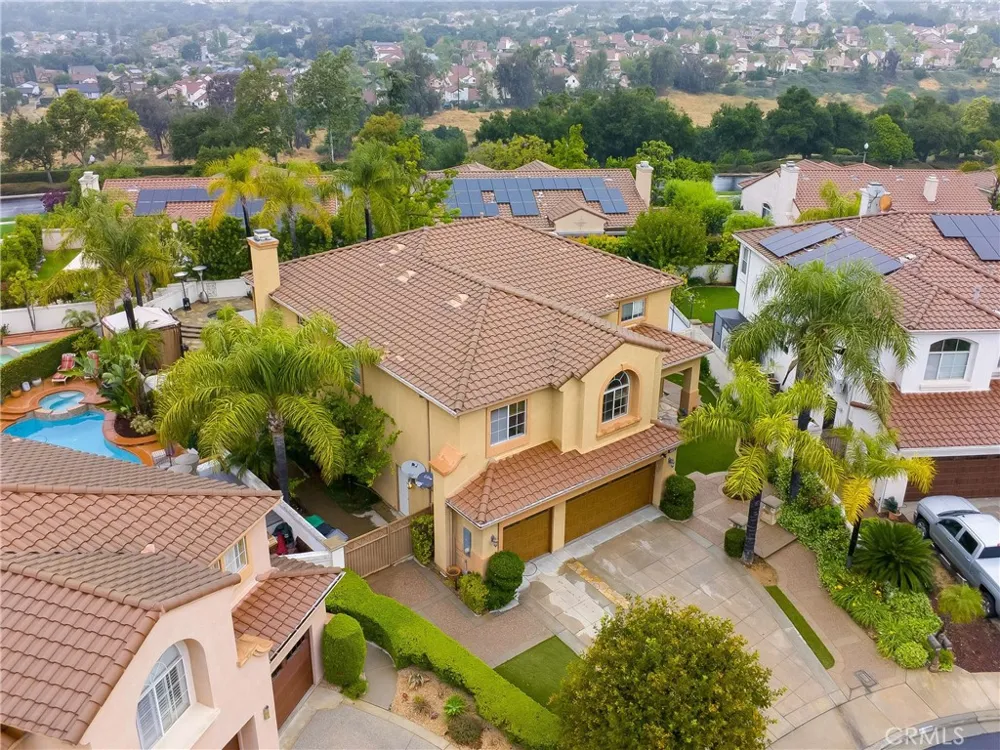 6137 Ridgemont La Verne, CA 91750