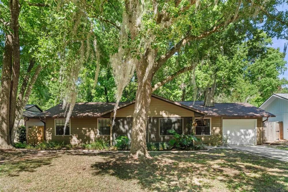 3724 NW 53RD TERRACE Gainesville, FL 32606