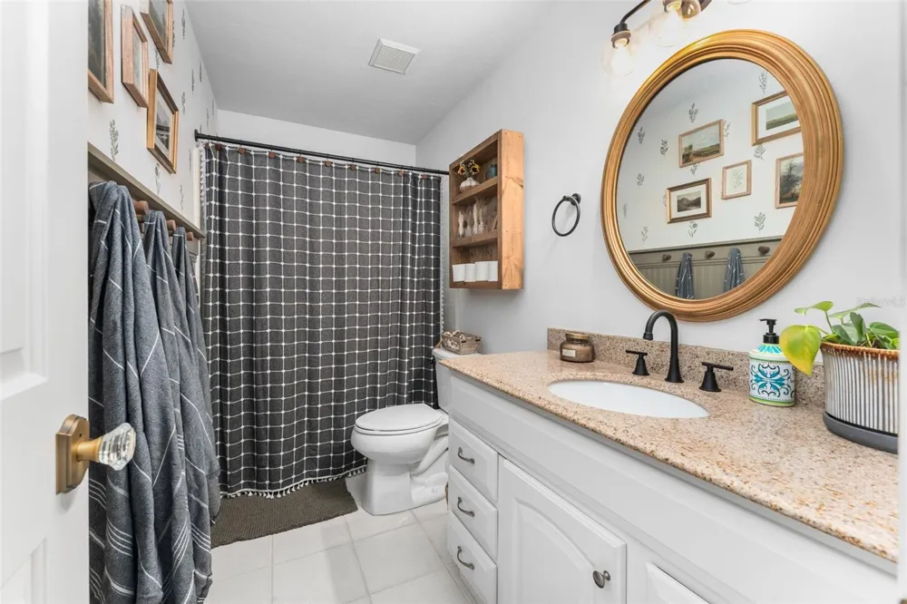 3724 NW 53RD TERRACE Gainesville, FL 32606