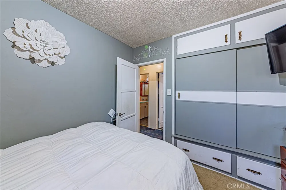 1060 S Rebecca Pomona, CA 91766