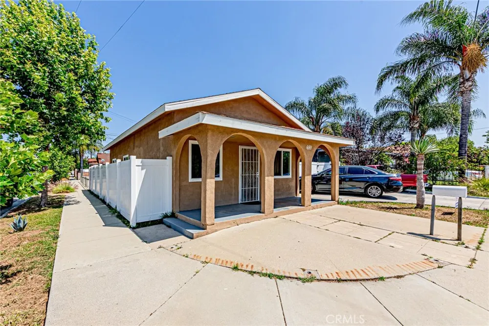 1060 S Rebecca Pomona, CA 91766