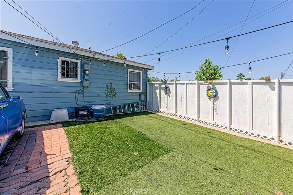 1060 S Rebecca Pomona, CA 91766