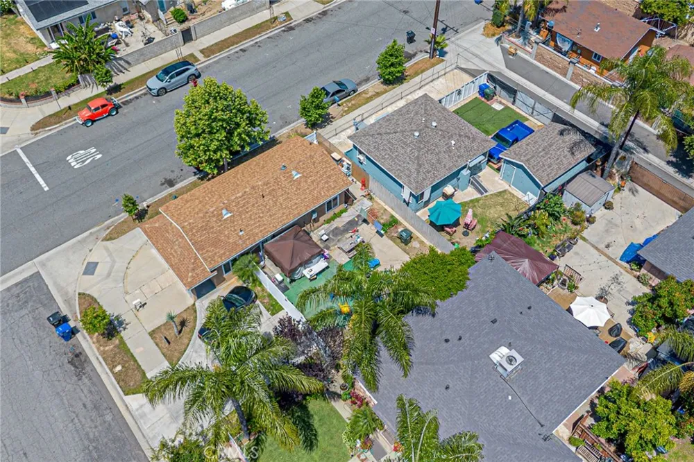 1060 S Rebecca Pomona, CA 91766