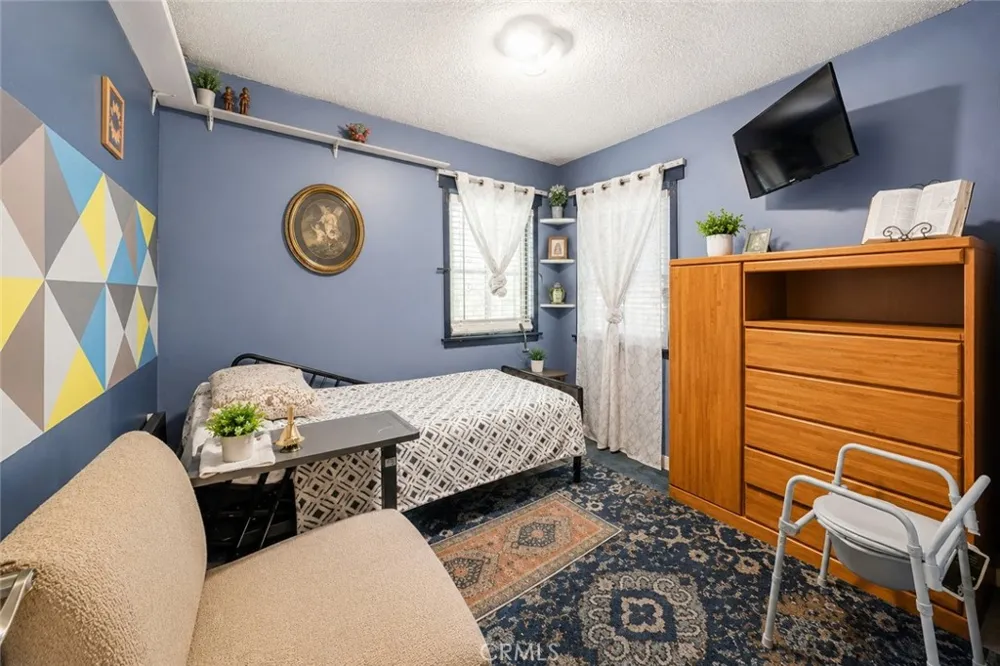 1060 S Rebecca Pomona, CA 91766