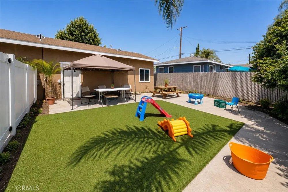 1060 S Rebecca Pomona, CA 91766