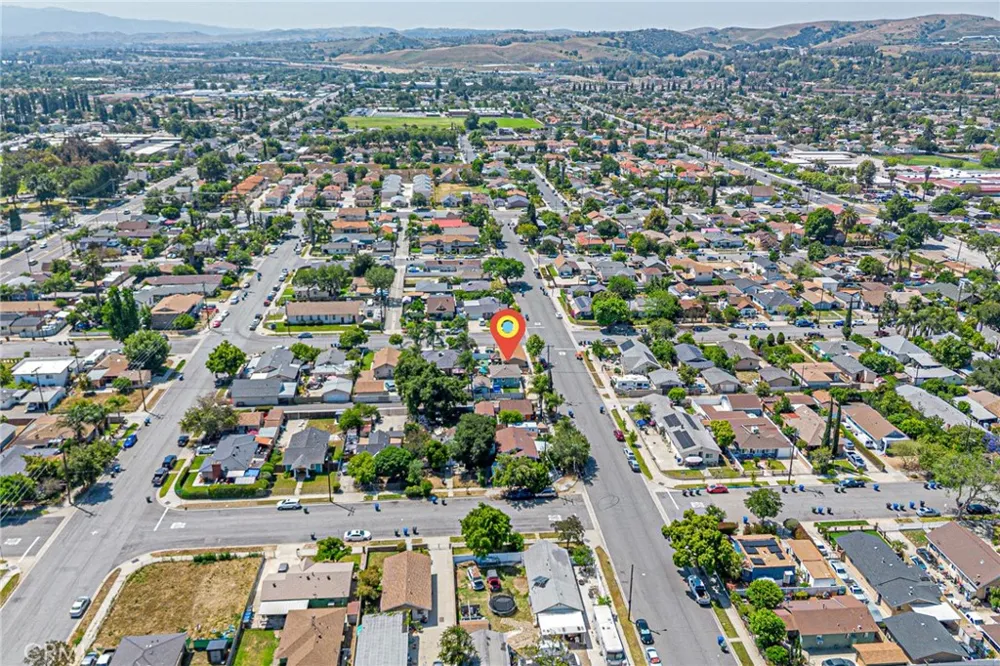 1060 S Rebecca Pomona, CA 91766