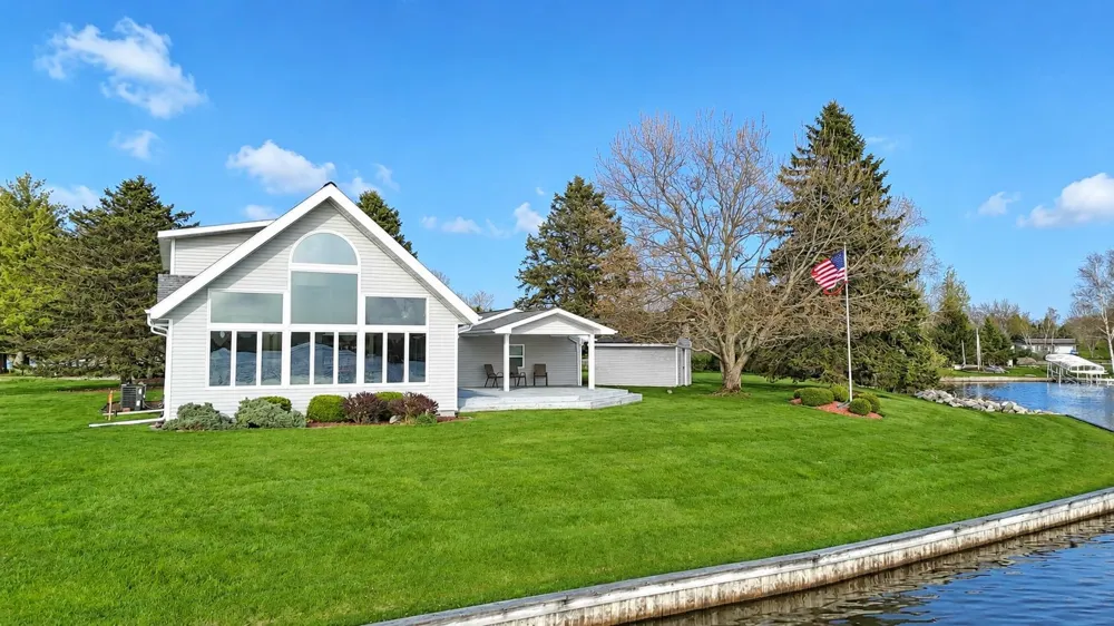 1017 Channel Drive Lake Isabella Village, MI 48893