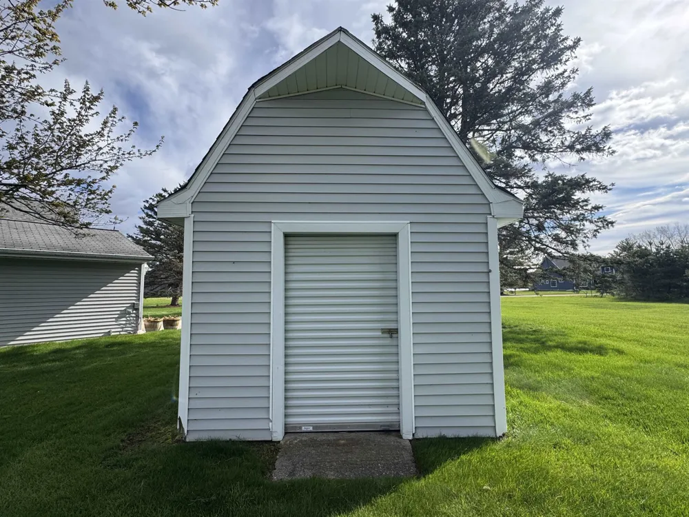 1017 Channel Drive Lake Isabella Village, MI 48893