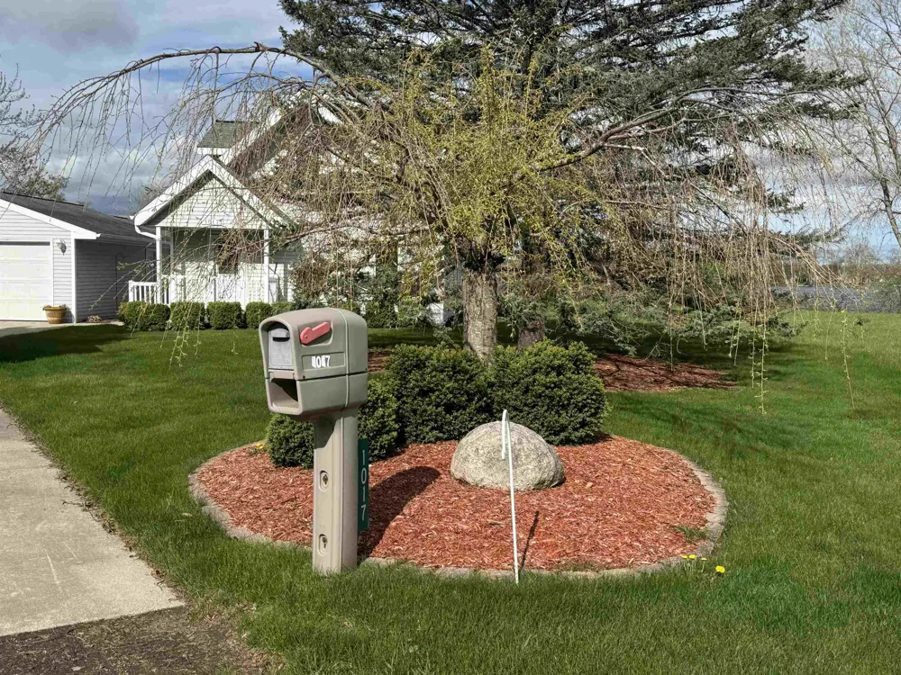 1017 Channel Drive Lake Isabella Village, MI 48893