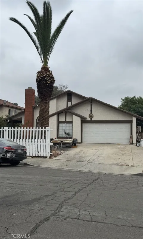 25595 Cedarbrook