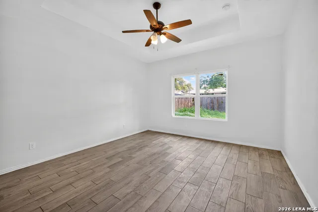 870 W Southcross Blvd San Antonio, TX 78211