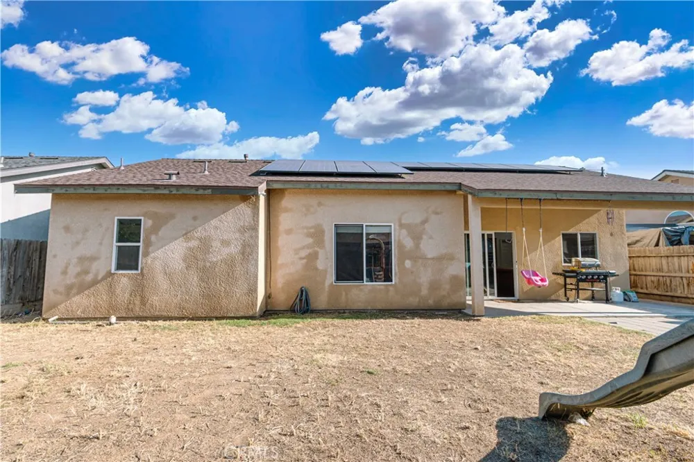 7443 Ensminger Visalia, CA 93291