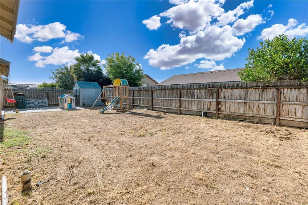 7443 Ensminger Visalia, CA 93291