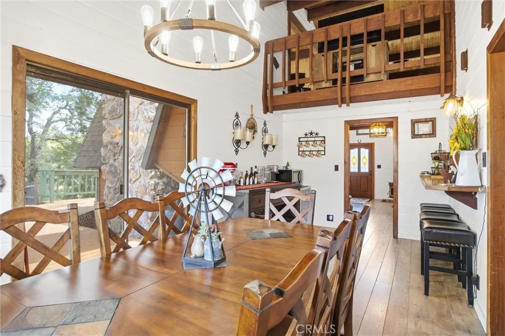 24300 Woodbine Court Tehachapi, CA 93561