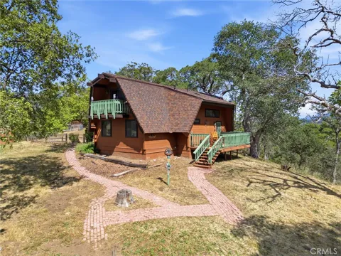 24300 Woodbine Court