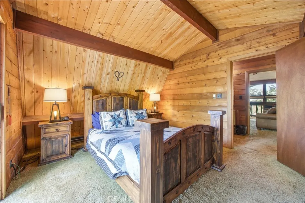 24300 Woodbine Court Tehachapi, CA 93561